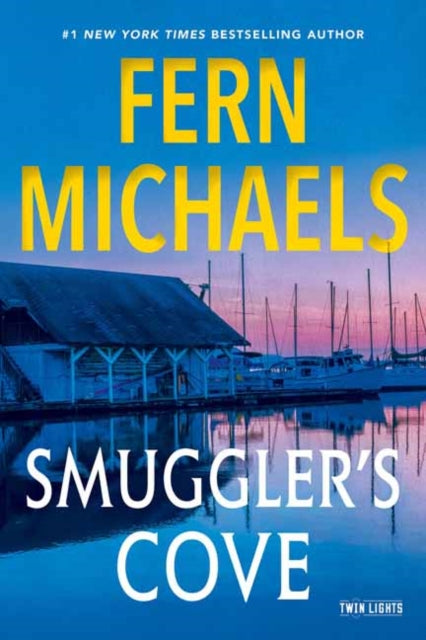 Front cover of Smuggler's Cove by Fern Michaels, paperback