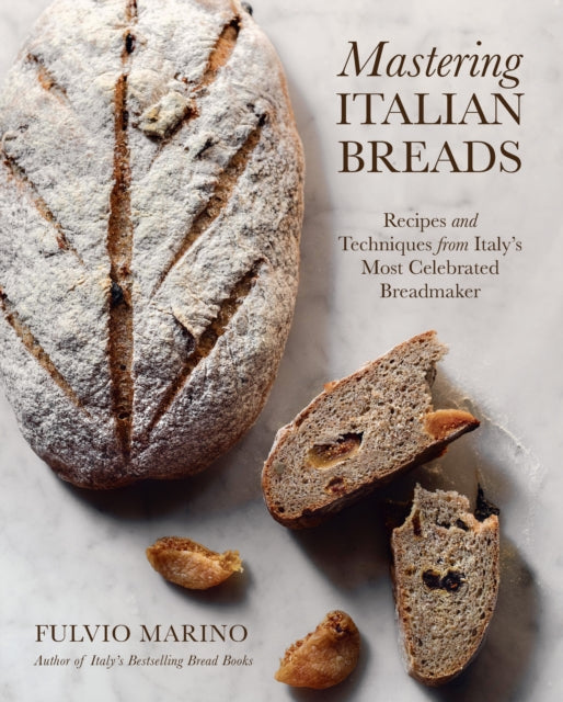 Front cover of Mastering Italian Breads by Fulvio Marino, hardback