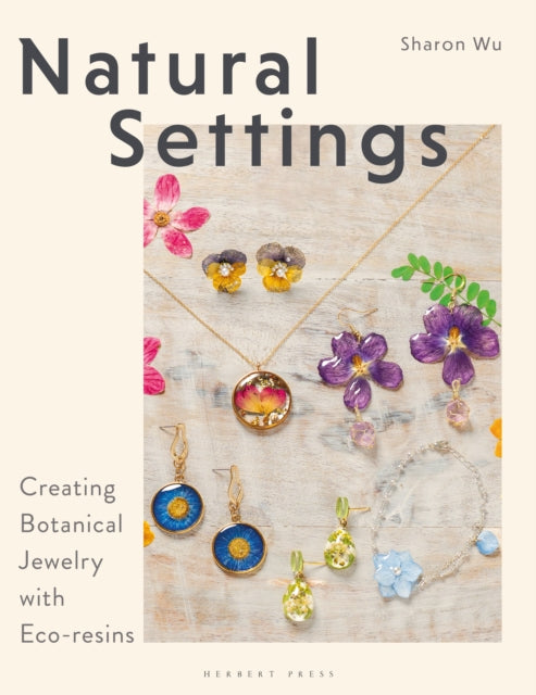 Front cover of Natural Settings by Sharon Wu, paperback